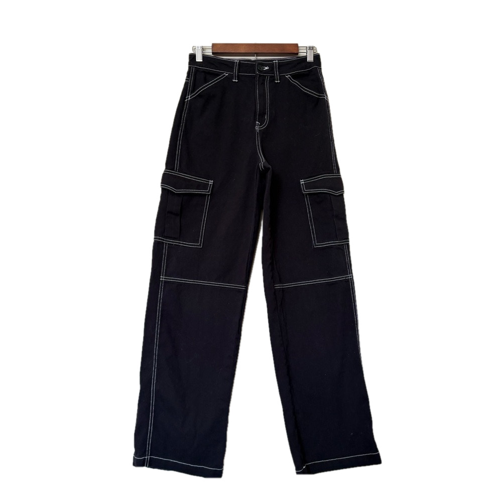 Baggy, black, high waisted cargo pants